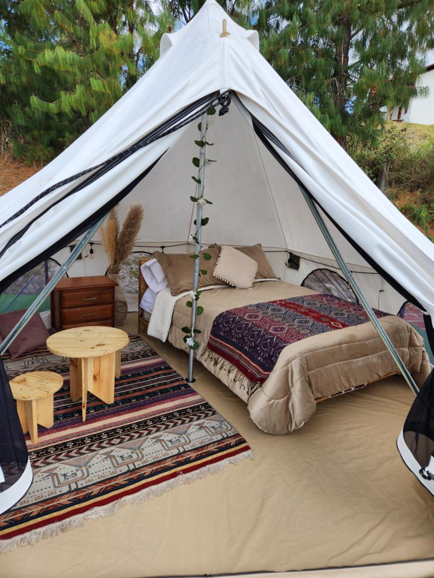 Killary Lodge & Glamping Cachanlo de Sidcay Экстерьер фото